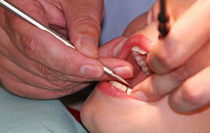 Kinderzahnheilkunde: das Kind beim ganzheitlichen Zahnarzt