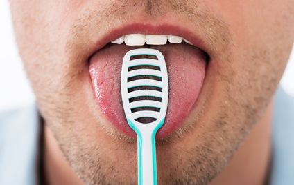 Was hilft bei Mundgeruch?